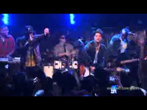 Bruno Mars - The other side LIVE!