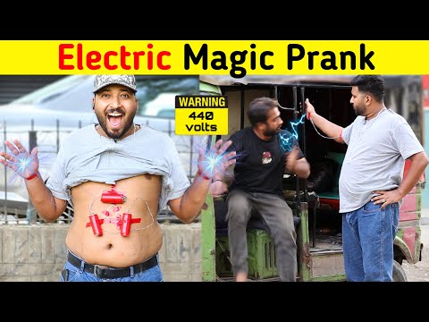 Electric ⚡ Magic Prank on Strangers 😱 @sharikshah