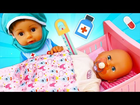 ¿Qué ha pasado con la bebé Annabelle? Videos de juguetes bebés y muñecas para niños
