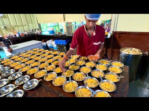 India Most Famous Misal Eating Place With Most Beautiful Bird Park😍#indianstreetfood