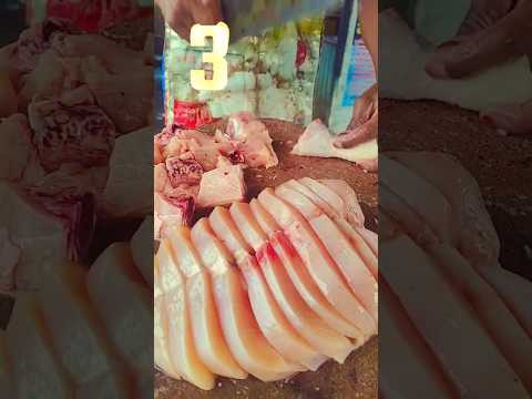 #How to #Cut Chicken Ki Dil ♥️ #Chickenleg Cutting #Skills by Professional #YouTubeshots #Shortsfeed