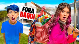 EXPULSAMOS A MALU CLARO DA CASA DELA !