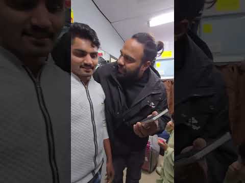Train में खाना बेचने वाले भाई के Mobile को देने का वादा कर दिया Manish Bhaiya ने 🥹🥹🥹❤️❤️❤️