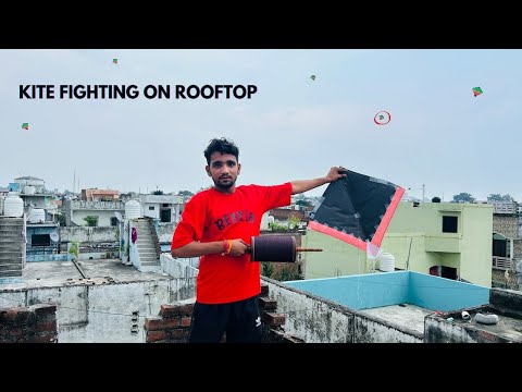 Kite fighting With Friends on roof | kite flying | kite fighting | kites vlogs