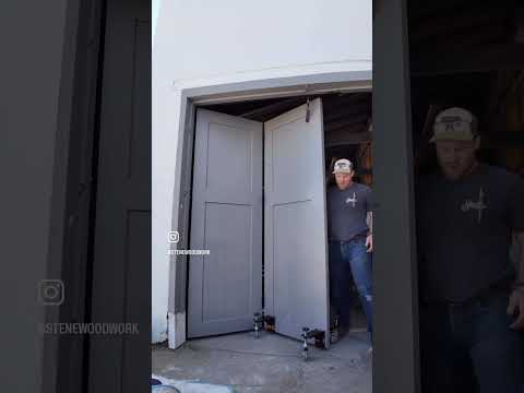#doorinstall #doors #foldingdoor #carpenter #carpentry #carpentryskills #tipsandtricks