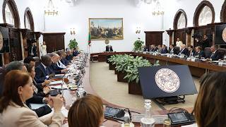 رئيس الجمهورية يترأس اجتماعا لمجلس الوزراء
