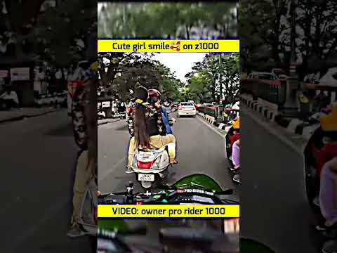 cute girl reaction ? on Kawasaki z1000 ninja zx10r #viral #zx150r #zx10r #z1000