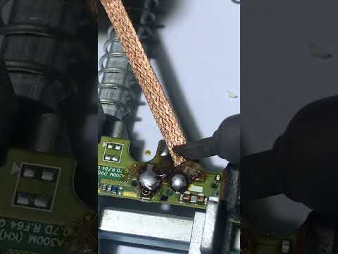 DESASTRE CON PIN DE CARGA 😱 #reparaciondecelulares #reparacion #fypシ #shortvideo #parati