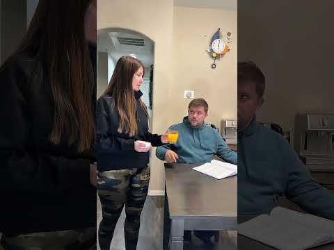 Suspicious but alive #funny #family #couple