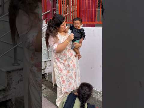 माँ भगवान का रूप है ❤️ माँ की ममता शब्दों में बताई नहीं जा सकती ❤️ #shorts #humanity #help #trending