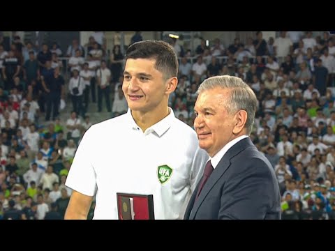 Shavkat Mirziyoev futbolchilarga BYD sovg'a qildi | O'zbekiston - Qatar 3:0