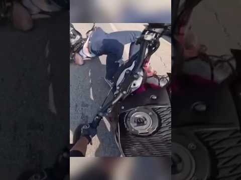WYD in this situation? 😳 #shorts #bike #biker #accident