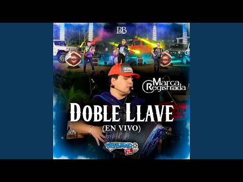 Doble Llave (En Vivo)