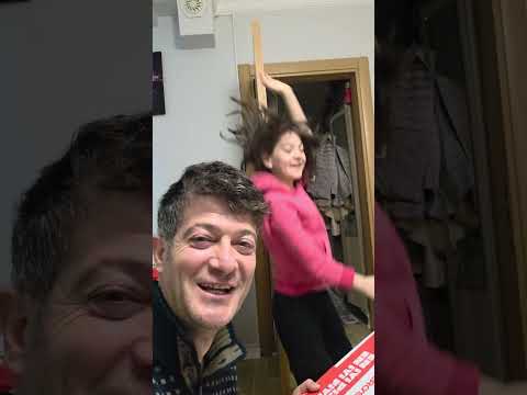 Kızım siz bu kapılardan ne istiyorsunuz #shorts #funny #yiğitaras #hümavehira #cutereaction #keşfet
