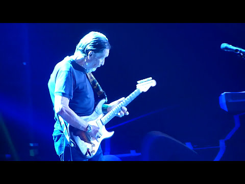 Chris Rea - Nothing Left Behind / Moscow 2017 /
