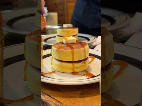 開店と同時に満席になる超人気喫茶店。ホットケーキ🥞