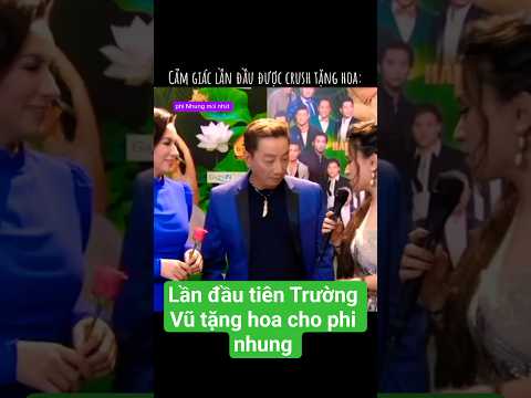 cảm giác của phi Nhung lần đầu được trường vũ tặng hoa #manhquynh #phinhungmanhquynh #phinhung