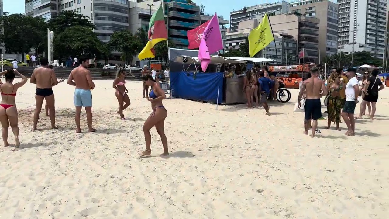 🇧🇷 Fun day at Leblon beach Brazil | beach walk 4k