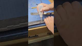 Guitar Building Quick Tips - Installing Unique Purfling 🎶 The Luthier by @nickreinermusic