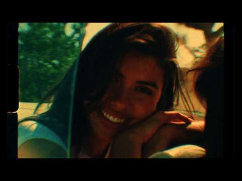 Martin Garrix feat. Carolina Liar - Smile (Official Video)