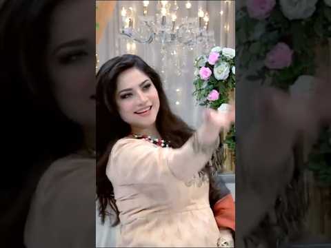 Neelam Muneer Viral Dance #neelammuneerkhan #ahsankhan #morningshow #dancevideo #viral #qayamat