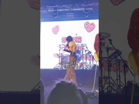 Wait for it 😭 #shorts #liveconcert #embarassingmoments