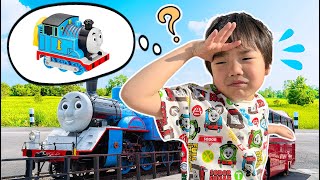 たいへん！そうくんのトーマスが下水道から大井川鐵道に流れていっちゃった！どこに行ったかな？みんなで探してあげよう！