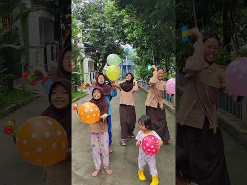 Pasukan peletus Balon siap membangunkan sahur warga🤣🤭🤭 #shortvideo #meletuskanbalonair #bermainbalon
