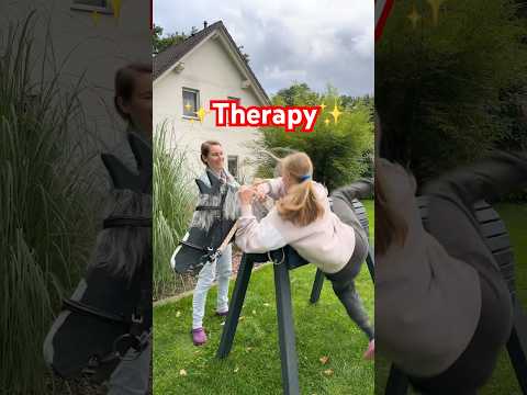 Therapy Trend 😂🐴😭 #equestrian #horse #pony #woodenhorse #holzpferd #viral #fyp #funny #trend