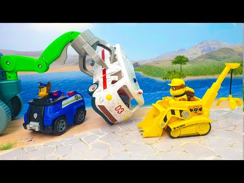 Мультики с игрушками Щенячий патруль - Злодейская машина!