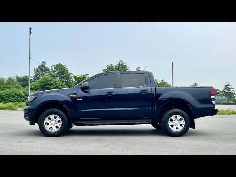 Ford Ranger XLS 2.2 4x2 AT 2020 - Bán xe Ford Ranger 2.2 XLS sản xuất 2020 số tự động, đăng ký tên tư nhân biển Hà Nội