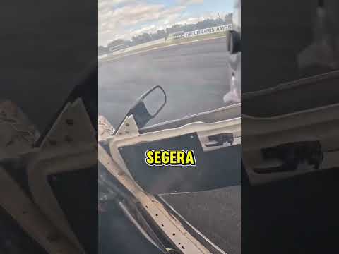 Mobil Balap Terbakar Saat Latihan!