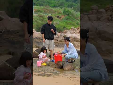 they collected so much of sea food #xsoticworld #viralvideo #ytshorts #reactionvideo #newyoutuber