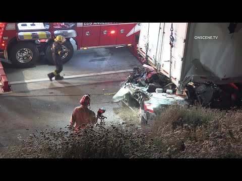 Two Killed After Car Slams Into The Rear Of Semi | Los Angeles