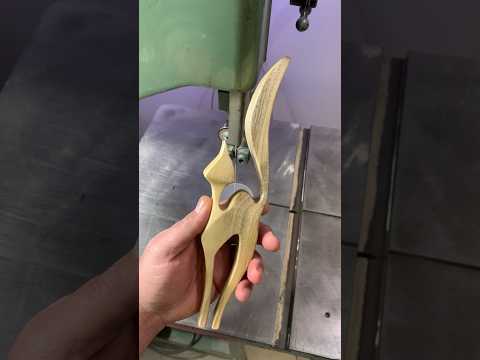 #woodencat on #bandsaw 🪵🐈 #woodworking #travaildubois #cat #woodenart #diycrafts #woodenanimal