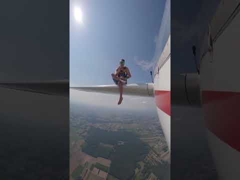 Adventurous Skydiver Sits on Plane’s Wing Before Jumping Off