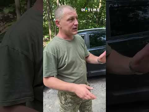 Анекдот від побратима про мужика і дурочка.