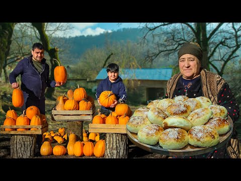 Sweet Pumpkin Buns Recipe | A Taste of Autumn