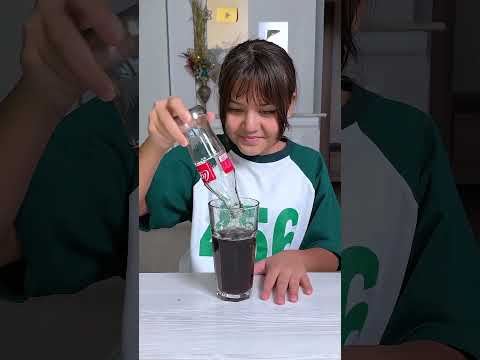 Coke Pouring Life Hack 🥤