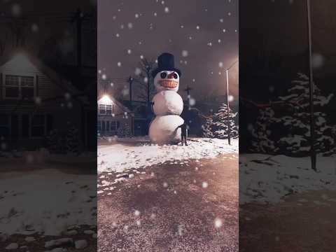 Giant evil snowman☃️😈😱