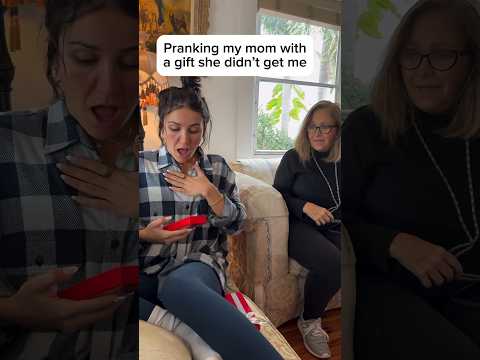 #holiday #comedyvideo #funnymoments #familyfun