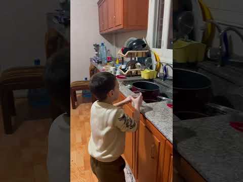الولد الخيري مع خلف… #بودي #ماشاوالدب #funny #comedy