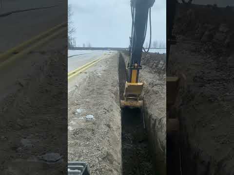 Hoe Healing Ditch Bottom