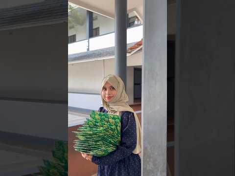 സ്കൂൾ പൂട്ടുന്ന ദിവസം അവരെ സർപ്രൈസ് ആക്കണമെന്ന് കരുതി പോയ എന്നെ ശരിക്കും അവർ സർപ്രൈസ് ആക്കി🥹#shorts