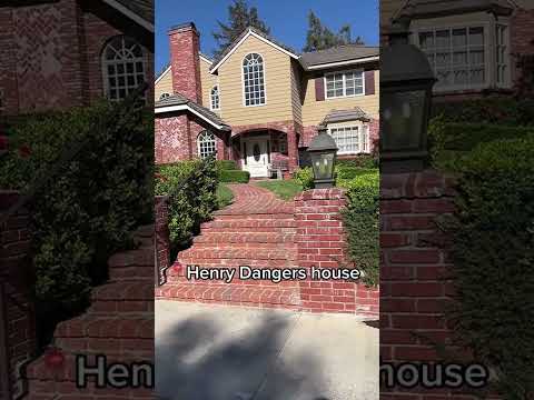 I found Henry Dangers house! 🤣 #nickelodeon #henrydanger #famoushouses #losangeles