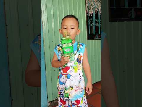 Bình nước màu vàng, màu xanh #shortvideo