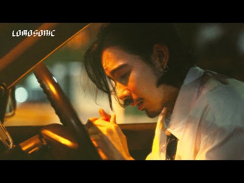 ถ้าหากฉันรู้ว่ามันจะเจ็บ (ALT. ENDING) - LOMOSONIC「Official MV」