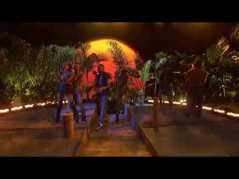 Ariana Grande Side To Side Live American Music Awards 2016 ft. Nicki Minaj