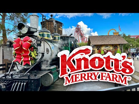 Knotts Merry Farm - Christmas Time Walkthrough & Rides | 4K 60FPS