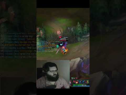 Pink Ward embarrasses enemy Garen with this one...
